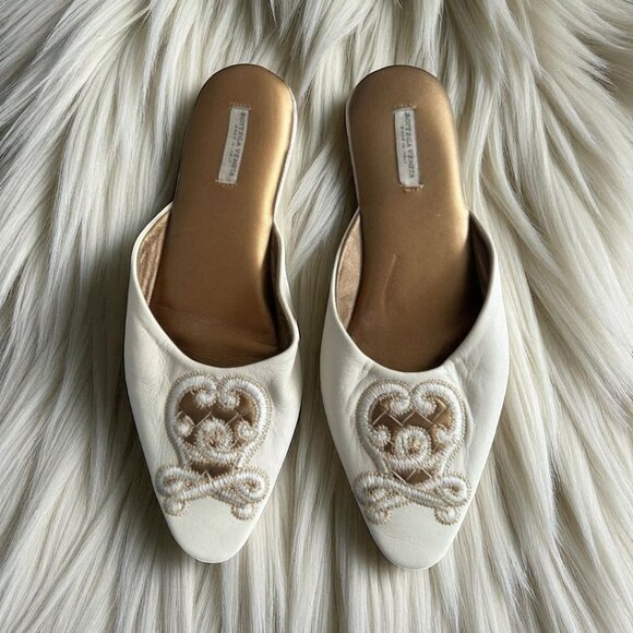 BOTTEGA VENETA Leather Embroidered Emblem House Slippers Size US 6 - Picture 1 of 10